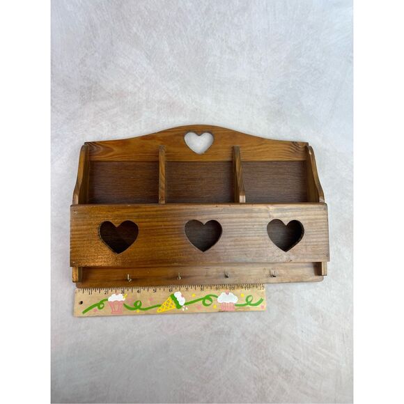 Vintage Wooden Heart Key Holder Mail Holder Cottagecore - Picture 7 of 7